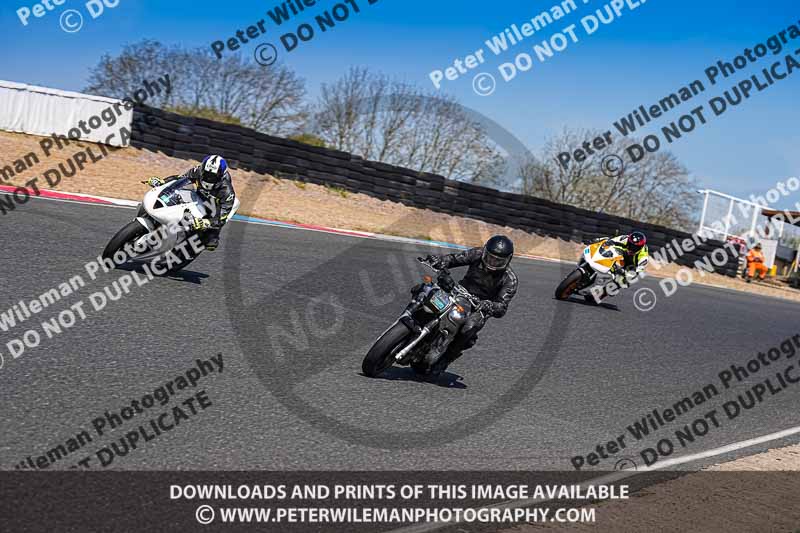 enduro digital images;event digital images;eventdigitalimages;mallory park;mallory park photographs;mallory park trackday;mallory park trackday photographs;no limits trackdays;peter wileman photography;racing digital images;trackday digital images;trackday photos